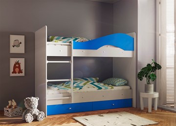 Детская 2-этажная кровать Мая с 2 ящиками на щитах, корпус Млечный дуб, фасад Синий в Серпухове - предосмотр