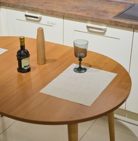 Кухонный стол круглый Орех Гварнери д. 90 см ЛДСП в Москве - изображение 7