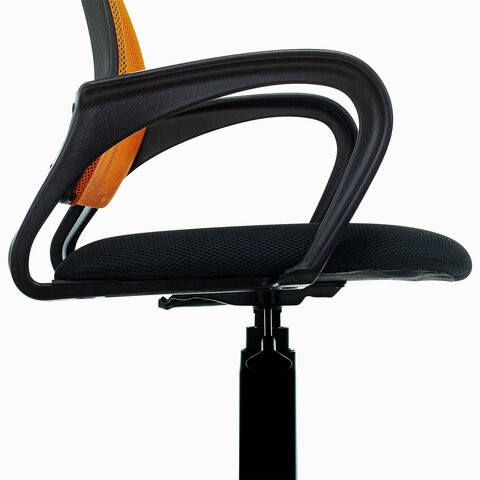 Офисное кресло Brabix Fly MG-396 (с подлокотниками, сетка, оранжевое/черное) 532084 в Москве - изображение 9
