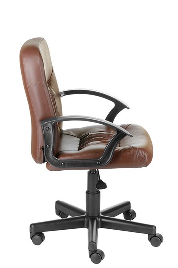 Офисное кресло Чат кожзам коричневый в Москве - изображение 1