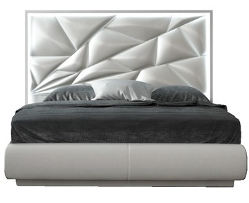 Спальная кровать FRANCO KIU 1242 с LED подсветкой изголовья (180х200) в Москве - предосмотр