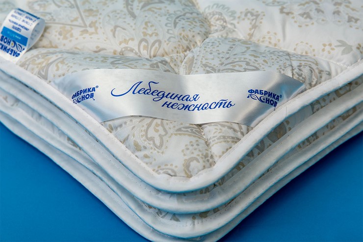Одеяло всесезонное полутороспальное Лебединая нежность в Серпухове - изображение 1